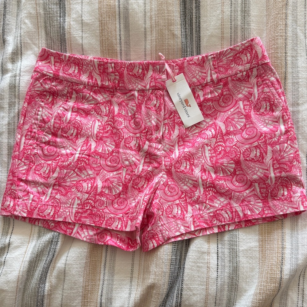 NWT Vineyard Vines Shells Allover Patterned Short… - image 1